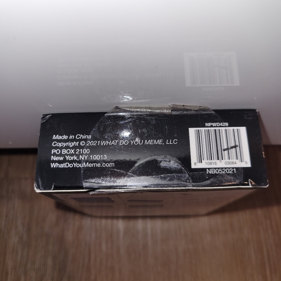 What Do You Meme New Phone Who Dis On The Go Party Card Game Ages 13+ and Up New - Picture 6 of 7